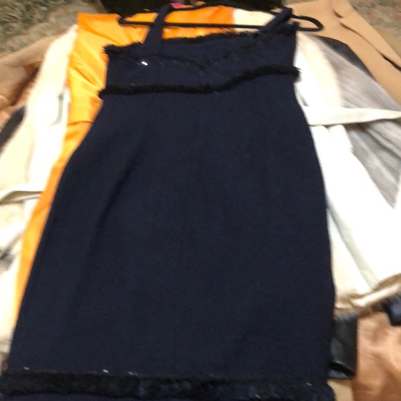 St John Stunning Strap Dress - Picture 4 of 6